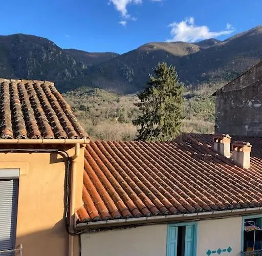 Chez Fernand-vues Sur Les Montagnes Διαμέρισμα *